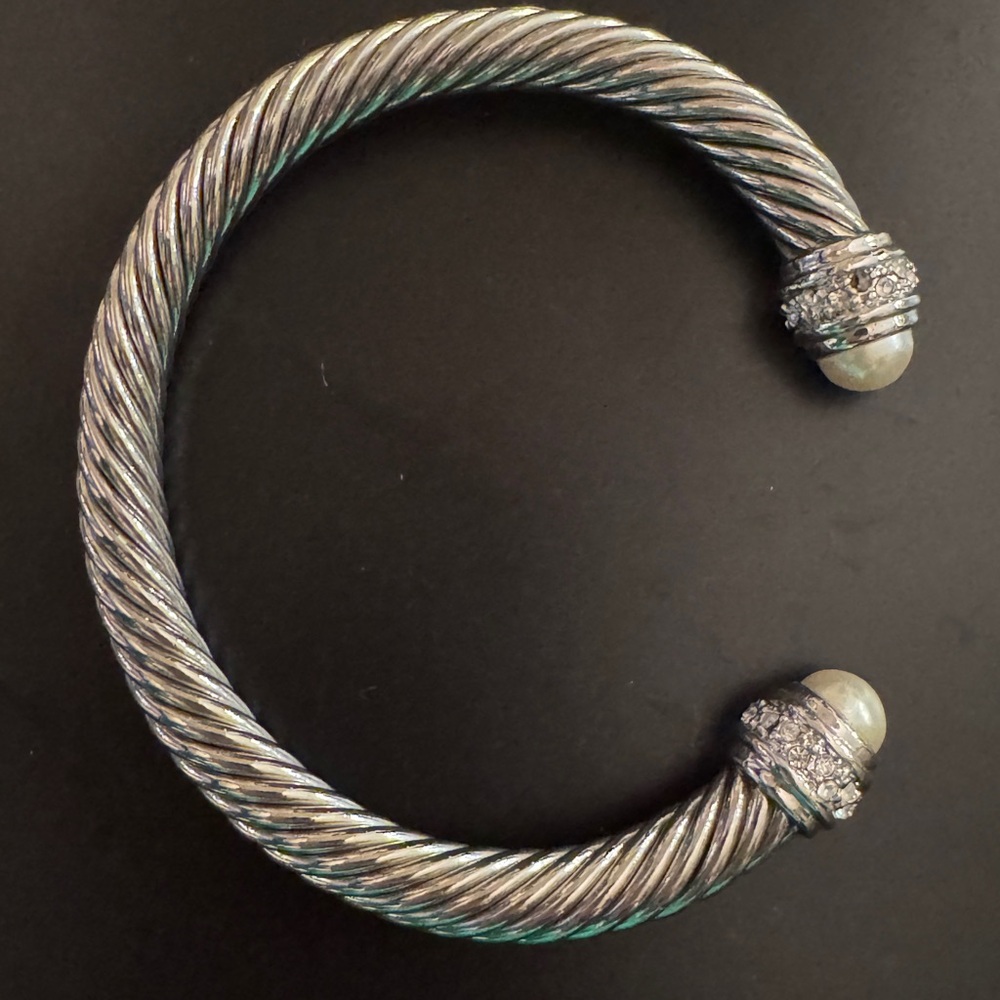 Elegant Silver-Toned Twisted Bracelet